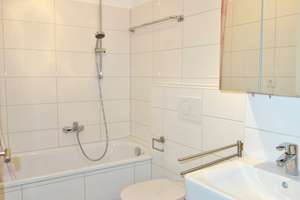 Krefeld - Wilhelmshofallee, ruhige 2 Zimmer Wohnung mit großer Terrasse, Einbauküche und Wannenbad – Die vollständige Adresse der Immobilie erhältst du vom Anbieter., 47800 Bockum, Krefeld – Vorschaubild 7