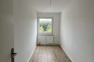 Beim Sonnenuntergang entspannen - Panoramablick 3 Zimmer, Balkon & EBK – Wolgograder Allee 54, 9123 Hutholz, Chemnitz – Vorschaubild 12