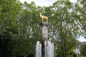 "Freie, unsanierte Altbauwohnung mit abgezogenen Dielen am Rudolph-Wilde-Park in Schöneberg" – Koburger Straße 14, 10825 Schöneberg, Berlin – Vorschaubild 1