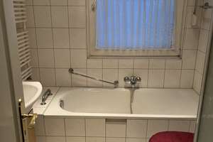 Platz für die ganze Familie: Ein- bis Zweifamilienhaus mit Garten und Garage – Pestalozzistr. 11, 76351 Linkenheim-Hochstetten – Vorschaubild 13