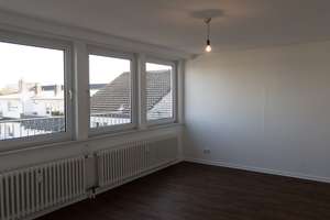 Großzügige DG-Wohnung in Pempelfort – 40479 Pempelfort, Düsseldorf – Vorschaubild 8