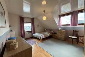 Freistehendes Einfamilienhaus auf großem Grundstück mit Vollkeller & ausbaubarem Nebengebäude – Wolfsburg – Vorschaubild 8