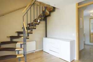 Geschmackvolle, modernisierte 4-Zimmer-Maisonette-Wohnung mit geh. Innenausstattung mit Balkon – Anwar-el-Sadat-Straße 5, 70376 Stuttgart – Vorschaubild 2