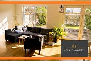 **PLATZ FÜR DIE FAMILIE** - Reihenendhaus mit 5 Zimmern/Kaminofen/Südterrasse! – Pinneberg (Kreis) – Vorschaubild 1