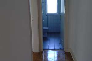 Helle, renovierte 2-Zimmer-Wohnung mit Parkett in Duisburg-Neudorf – Sternbuschweg 16, 47057 Neudorf-Nord, Duisburg – Vorschaubild 8