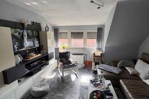 Charmante Dachgeschosswohnung · 83,6 m² · 4 Zimmer · Duisburg – Die vollständige Adresse der Immobilie erhältst du vom Anbieter., 47138 Obermeiderich, Duisburg – Vorschaubild 1