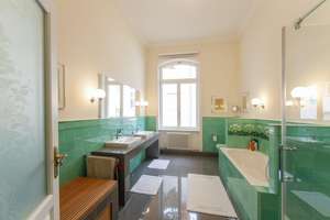 Einmaliges 6 Zi.-Altbau-Highlight im Viktoriaviertel von Wiesbaden für große Familien u. anspruchs – Die vollständige Adresse der Immobilie erhältst du vom Anbieter., 65189 Südost, Wiesbaden – Vorschaubild 8