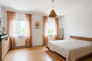 7559 - Gut geschnittene 4-Zimmerwohnung mit Balkon nähe Fliederplatz! – Die vollständige Adresse der Immobilie erhältst du vom Anbieter., 76185 Mühlburg, Karlsruhe – Vorschaubild 3