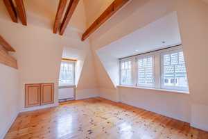 Einfamilienhaus mit herrlicher Dachterrasse, direkt angrenzend an Blankenese! – Hamburg – Vorschaubild 7