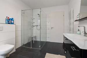 Property thumbnail 25