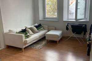1 kleines Zimmer in einer großen 3er WG, energetisch modernisiertes KFW55 Haus, Hundefreundlich – Mittelstraße 6, 86153 Rechts der Wertach, Augsburg – Vorschaubild 2