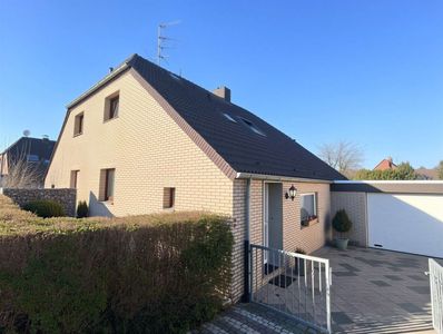 Heimwerker aufgepasst! Doppelhaushälfte mit großem Garten in Feldrandlage von St. Tönis