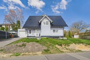 Modernes und gepflegtes Einfamilienhaus in ruhiger Lage in Bad Münstereifel-Holzem – Holzemer Str. 44, 53902 Bad Münstereifel – Vorschaubild 2