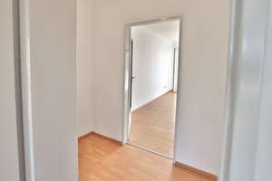Gut geschnittene helle 2 Zimmer Wohnung – Königsberger Straße 25g, 40764 Langenfeld (Rheinland) – Vorschaubild 2