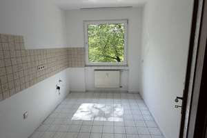 Helle und frisch renovierte 3-Zimmer-Wohnung mit Balkon in Duisburg-Obermeiderich – Neumühler Straße 39, 47138 Obermeiderich, Duisburg – Vorschaubild 26