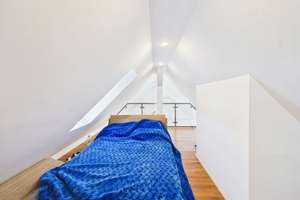 Einzigartiges Wohnerlebnis in Hannover-Ricklingen: Galerie-Traum mit Kamin und Dachterrasse – Die vollständige Adresse der Immobilie erhältst du vom Anbieter., 30459 Oberricklingen, Hannover – Vorschaubild 11