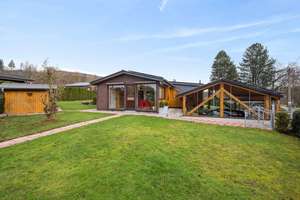 Luxuriöses Ferienhaus mit Sauna, nachhaltiger Technik und hochwertiger Ausstattung – Die vollständige Adresse der Immobilie erhältst du vom Anbieter., 59872 Meschede – Vorschaubild 3