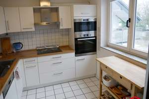 Frankfurt-Hausen: Möblierte 5-Zimmer Wohnung mit großem  Balkon – 60488 Hausen, Frankfurt am Main – Vorschaubild 2