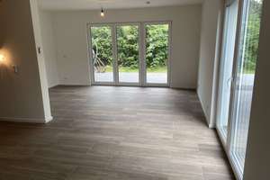 Modernes Wohnen mit Dachterrasse, Einbauküche und Außenstellplätzen – Boostedter Straße 246, 24539 Brachenfeld-Ruthenberg, Neumünster – Vorschaubild 8