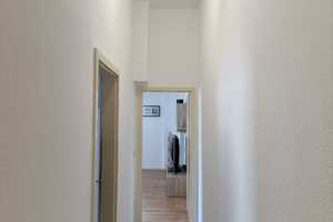 Möblierte 2-Zimmer-Wohnung zur Miete in Krefeld – Krefeld – Vorschaubild 3