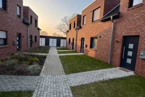 Ansprechendes 3-Zimmer-Reihenhaus mit EBK in Westoverledingen – Leer (Kreis) – Vorschaubild 1