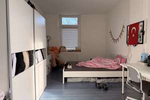 Große 3-Zimmer-Wohnung mit Stellplatz in zentraler und ruhiger Lage – Die vollständige Adresse der Immobilie erhältst du vom Anbieter., 45357 Dellwig, Essen – Vorschaubild 9