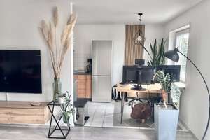 Seltene Gelegenheit - helle und freundliche 2-Raum-Wohnung im Dachgeschoß in MA-Neuhermsheim – Die vollständige Adresse der Immobilie erhältst du vom Anbieter., 68163 Neuostheim/Neuhermsheim, Mannheim – Vorschaubild 2