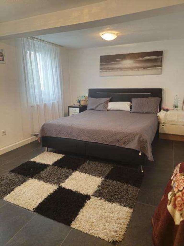 Immobilie in Fronhausen - Einfamilienhaus mit großer Terrasse und Garten - Bild 4