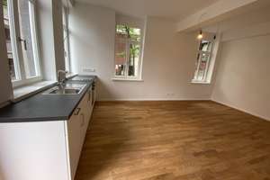 möblierte,  sanierte 1 Zimmer-Wohnung in Aachen-Burtscheid *ab dem 01.02.2026* – Adlerberg 12-14, 52066 Burtscheider Abtei, Aachen – Vorschaubild 1