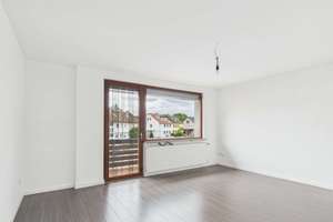 Großzügige 5-Zimmer-Wohnung auf zwei Ebenen in ruhiger Sackgasse Nürnberg-Reichelsdorf