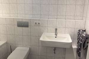 Renoviertes 4-Zimmer Haus in Bergisch, bezugsfrei ab 11.01.2026 – Hermann-Löns-Straße 59b, 51469 Hand, Bergisch Gladbach – Vorschaubild 12