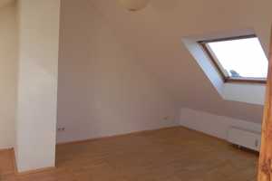 Helle 3-Zimmer Maisonette-Wohnung mit Balkon und Einbauküche in Krefeld Cracau – Oppumerstr. 90, 47799 Krefeld – Vorschaubild 7