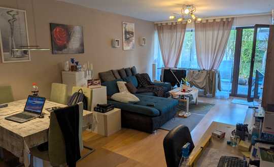 2 Zimmer-Wohnung mit Terrasse und Balkon in der Waldstadt