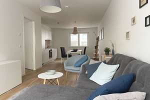Moderne 2-Zimmer-Wohnung mit Terrasse und EBK