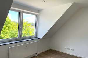 Schöne, sanierte 3-Zimmer-Maisonette-Wohnung im Bad Godesberger Villenviertel! – Jahnallee 5, 53173 Godesberg-Villenviertel, Bonn – Vorschaubild 8