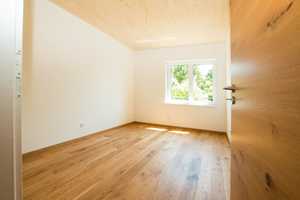 Energieeffiziente Holzbauweise: Qualität mit Stil - direkt vom Eigentümer – Bacherner Weg 34 B, 82266 Starnberg (Kreis) – Vorschaubild 7