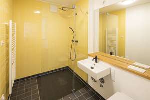 Property thumbnail 8