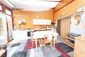 Urlaubsfeeling! Haus mit Wintergarten, riesiger Schwimm- und Fitnesshalle in Neuenhasslau! – Main-Kinzig-Kreis – Vorschaubild 14