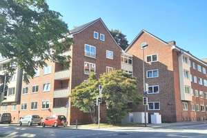 Aufwändig sanierte 3-Zimmer-Wohnung im Stadtteil Kiel-Blücherplatz