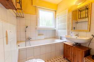 Idylle und Natur! Einfamilienhaus auf einem großzügigen Grundstück in ruhiger Waldrandlage von Ense – Soest (Kreis) – Vorschaubild 7
