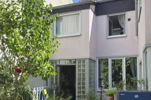 Top-Wohnlage! Bezugsfreies, charmantes Einfamilienhaus mit Sonnengarten und Innenhof! – Die vollständige Adresse der Immobilie erhältst du vom Anbieter., 53127 Ippendorf, Bonn – Vorschaubild 24