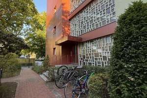 1-Zimmer Wohnung in ruhiger Lage – Die vollständige Adresse der Immobilie erhältst du vom Anbieter., 12349 Buckow, Berlin – Vorschaubild 2