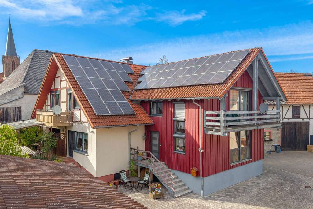 Immobilie in Buchen (Odenwald) - Wohnen inklusive Burg- und Schlossblick in Bödigheim! - Bild 0