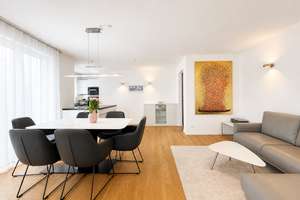 Neuwertige 4-Zimmer-Gartenwohnung mit hochwertiger Ausstattung und über 200 qm Garten – Die vollständige Adresse der Immobilie erhältst du vom Anbieter., 81377 Großhadern, München – Vorschaubild 9