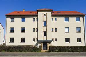 Mit weißen WBS & frisch saniert/Ein-Personen-Haushalt