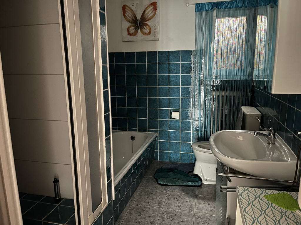 Immobilie in Winterberg - / Viel Platz für die ganze Familie! - Bild 2