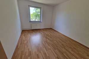 2-Zimmer-Wohnung plus Wohnküche mit neuem Bad+ neuen Böden – Posener Str. 9, 40231 Düsseldorf – Vorschaubild 3