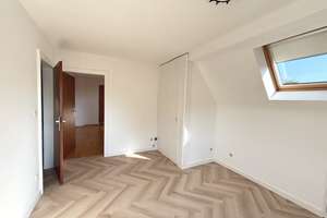 Dyk-Lage: Helle 4-Zimmer-Wohnung mit Galerie und großem Balkon zum Garten – Die vollständige Adresse der Immobilie erhältst du vom Anbieter., 47803 Inrath/Kliedbruch, Krefeld – Vorschaubild 15