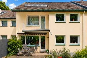 Familienfreundliches Reihenhaus mit Garten, Balkon und Stellplatz in zentraler Lage von Wülfrath – Die vollständige Adresse der Immobilie erhältst du vom Anbieter., 42489 Wülfrath – Vorschaubild 1