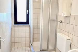 **IDEAL FÜR DIE BERUFSTÄTIGE EINZELPERSON** APPARTEMENT IN ZENTRALER LAGE VON KREFELD-UERDINGEN – Am Röttgen 27, 47829 Uerdingen, Krefeld – Vorschaubild 9